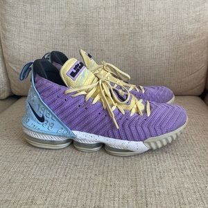 Nike Lebron 16 Lakers Heritage Championship High top size 12 NBA purple yellow